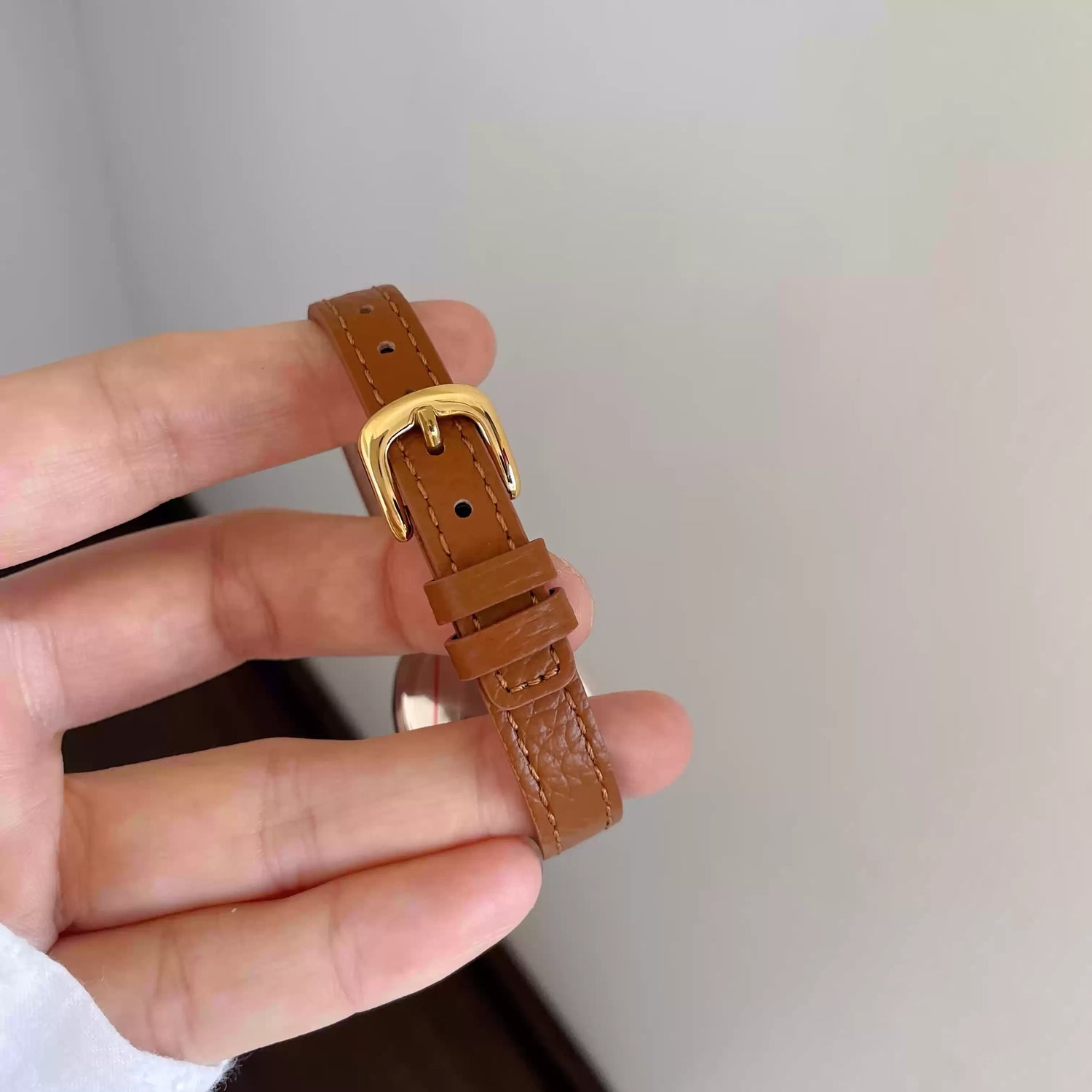 2026 Genuine Leather Strap Fashion Retro Ladies Wristwatch