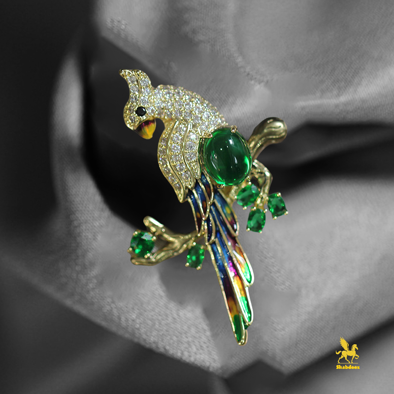 Elegant Parrot Rhinestone pin Brooches